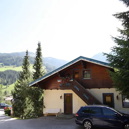 Appealing In With Ski-storage Apartman *