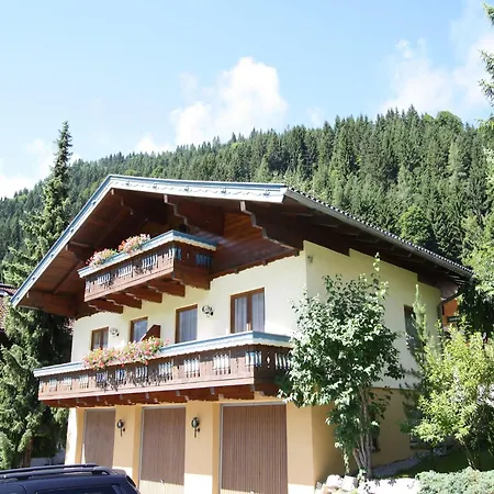 Appealing In With Ski-storage * Kleinarl