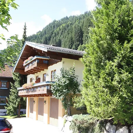 Appealing In With Ski-storage Apartman *