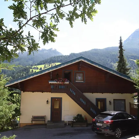 Appealing In With Ski-storage Apartament