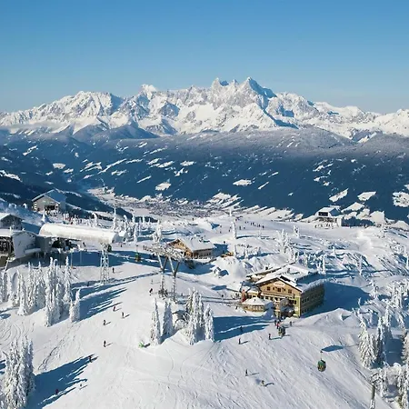 Appealing In With Ski-storage Kleinarl
