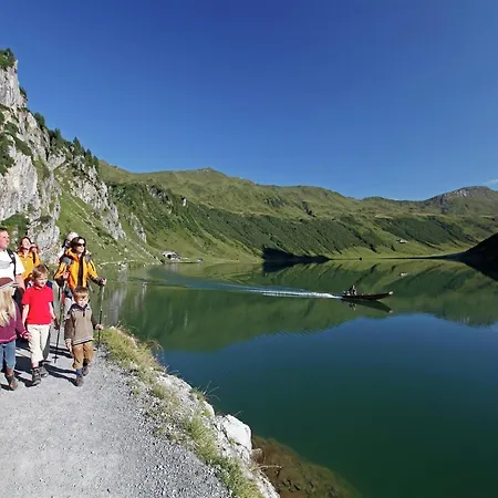 Appealing In With Ski-storage Apartment