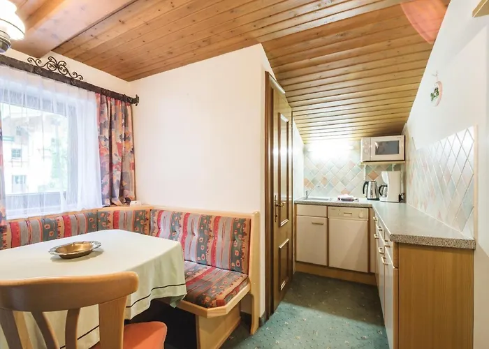 Appealing In With Ski-storage アパート クライナル