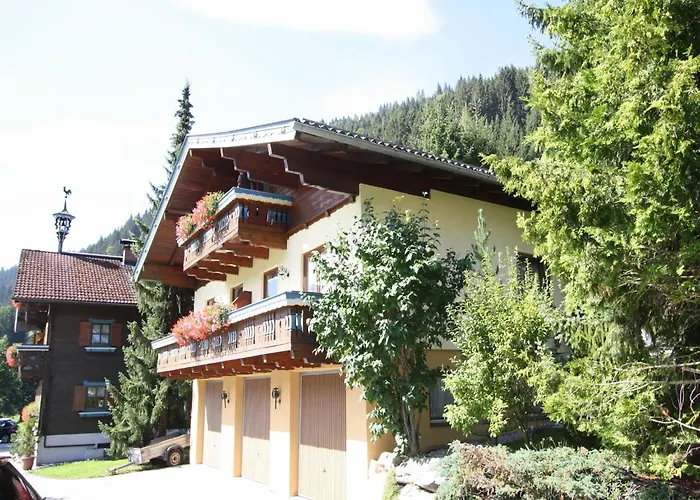 Appealing In With Ski-storage