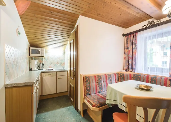 Appealing In With Ski-storage Kleinarl